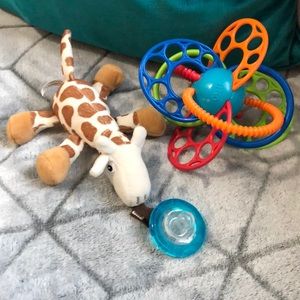 Nuby giraffe snoozies pacifier & Oball sensory toy